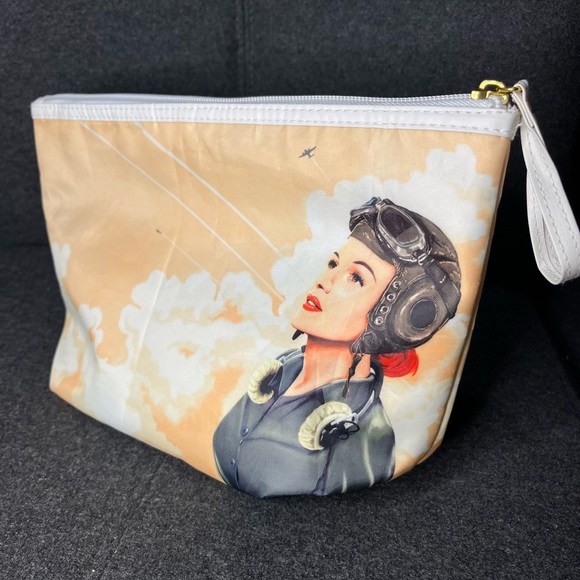 Pretty make up bag Dove - Picture 1 of 5